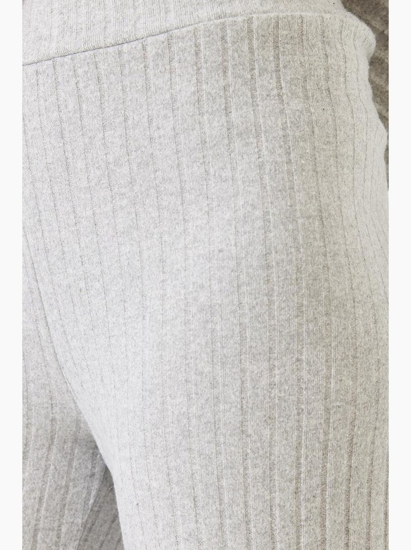 Set coordinato due pezzi con colletto polo e maniche lunghe con pantaloni a gamba ampia lucci Grigio - Kiabi