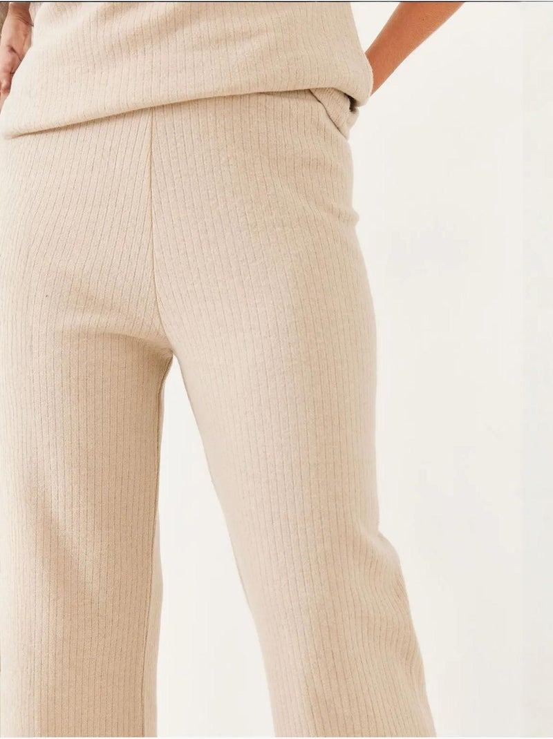 Set coordinato in maglia a costine testurizzata con maglione girocollo e pantaloni lucci Beige argilla - Kiabi