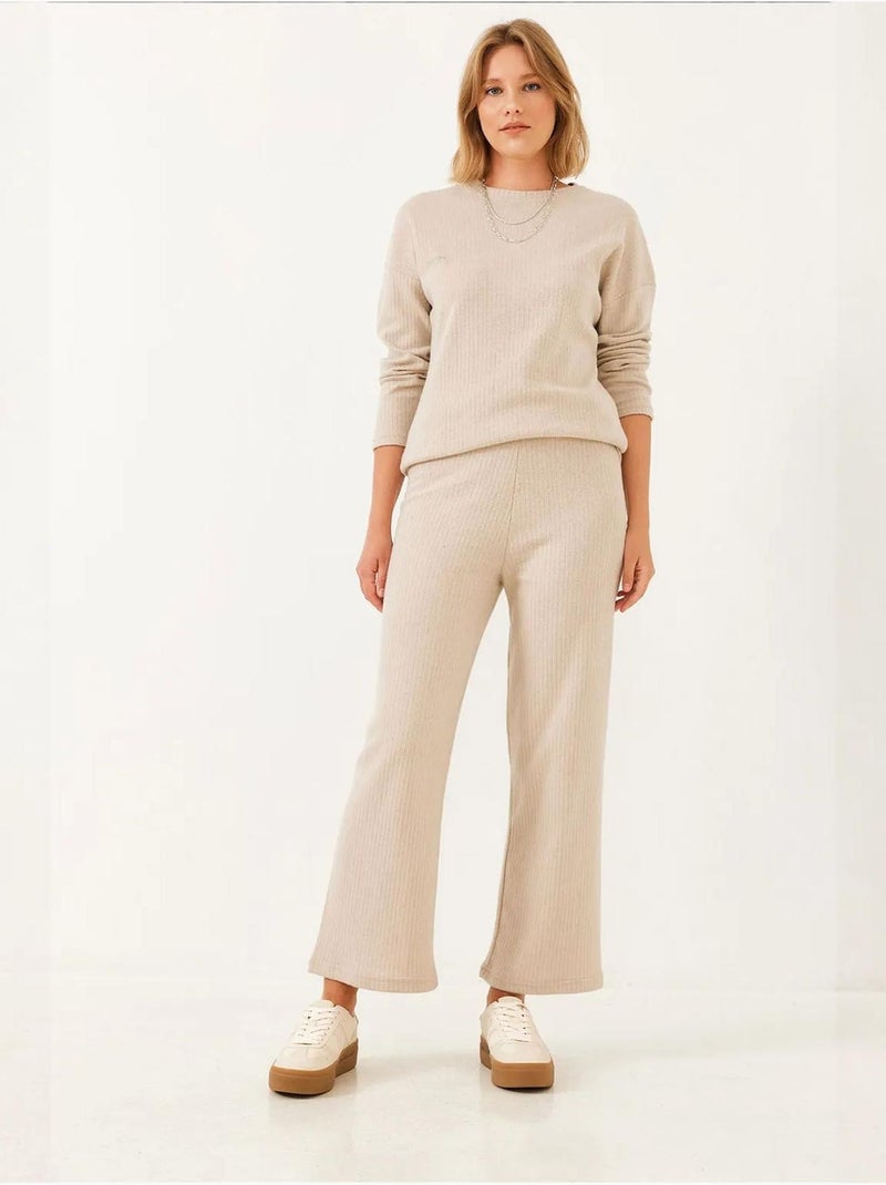 Set coordinato in maglia a costine testurizzata con maglione girocollo e pantaloni lucci Beige argilla - Kiabi