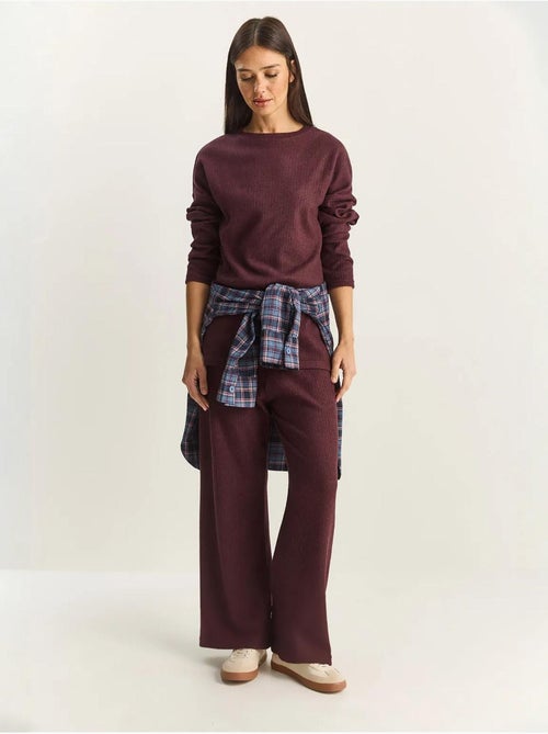 Set coordinato in maglia a costine testurizzata con maglione girocollo e pantaloni lucci - Kiabi