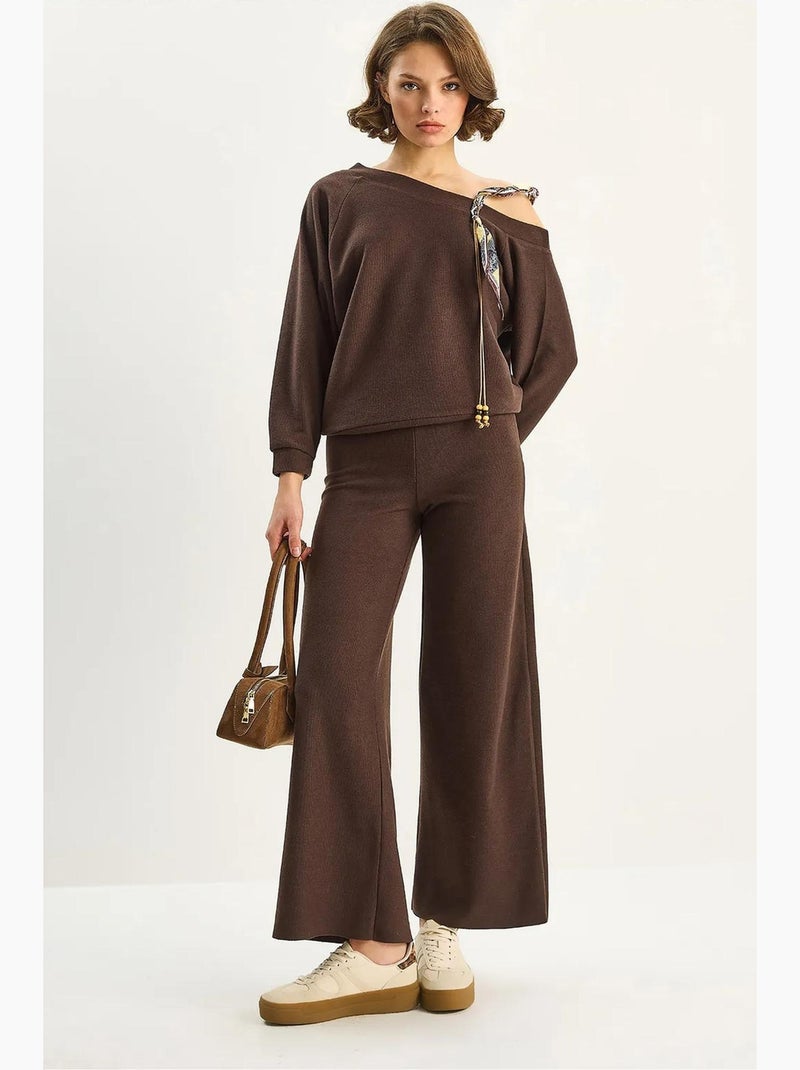 Set coordinato in maglia a due pezzi con dettagli accessorio lucci Marrone scuro - Kiabi