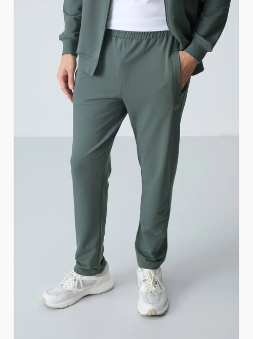 Set da uomo con felpa con collo con zip e pantaloni tommy - Kiabi Set da uomo con felpa con collo con zip e pantaloni tommy - Kiabi