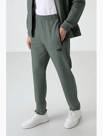 Set da uomo con felpa e pantaloni in pile lavorato a maglia tommy