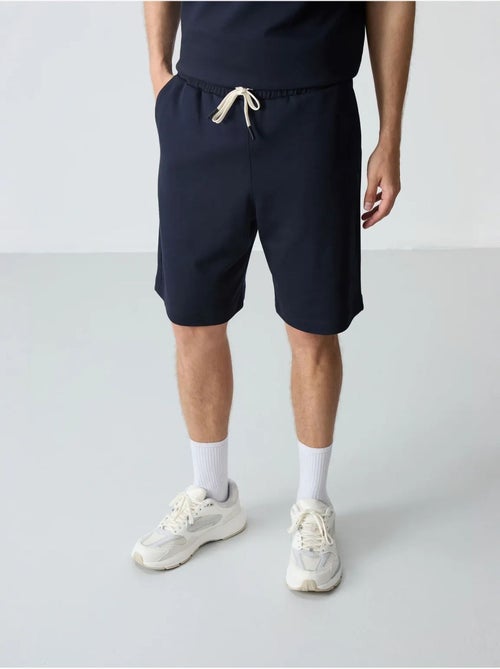 Set da uomo con t-shirt oversize e shorts in misto cotone tommy - Kiabi Set da uomo con t-shirt oversize e shorts in misto cotone tommy - Kiabi