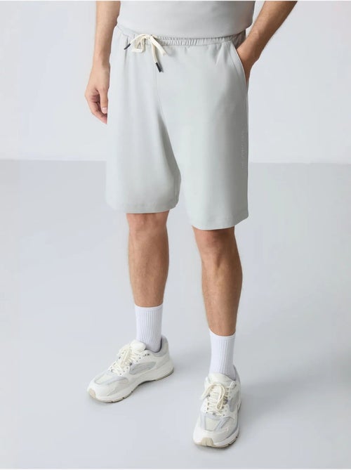 Set da uomo con t-shirt oversize e shorts in misto cotone tommy - Kiabi Set da uomo con t-shirt oversize e shorts in misto cotone tommy - Kiabi