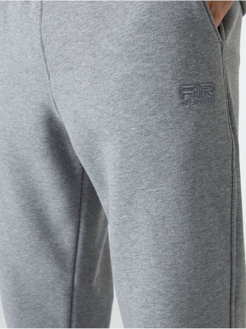 Set da uomo di felpa in pile di cotone e poliestere con sweatshirt e pantaloni tommy Grigio - Kiabi