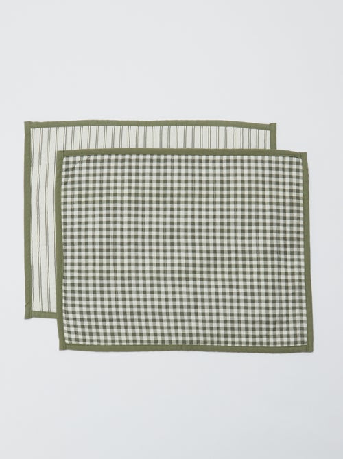 Set di 2 tovagliette americane 32 x 40 cm con stampa doppia - Kiabi Home - Kiabi Set di 2 tovagliette americane 32 x 40 cm con stampa doppia - Kiabi Home - Kiabi