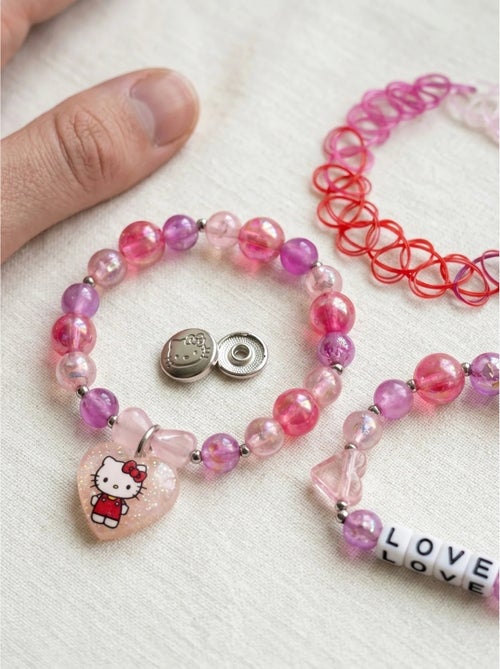 Set di 3 bracciali con chiusura a bottone automatico hello kitty sanrio - Kiabi Set di 3 bracciali con chiusura a bottone automatico hello kitty sanrio - Kiabi