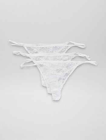 Collant Aperti Al Cavallo Collant Hipster Victoria's Secret - Confezione Da 3, Nero Con Ricamo Floreale, Taglie S/M/L/XL Collant Victoria's Secret Taglia L Nuova Con Etichette Collant Aperti Al Cavallo Collant Hipster Victoria's Secret - Confezione Da 3, Nero Con Ricamo Floreale, Taglie S/M/L/XL Collant Victoria's Secret Taglia L Nuova Con Etichette