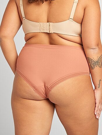 Set di 3 slip a coste con pizzo