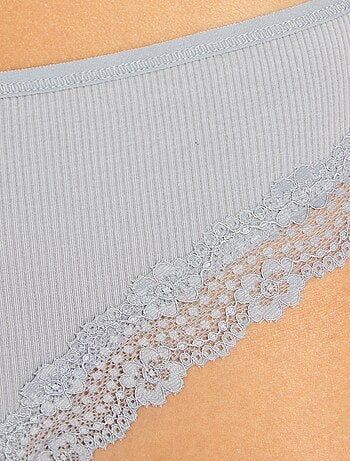 Set di 3 tanga in maglia a coste