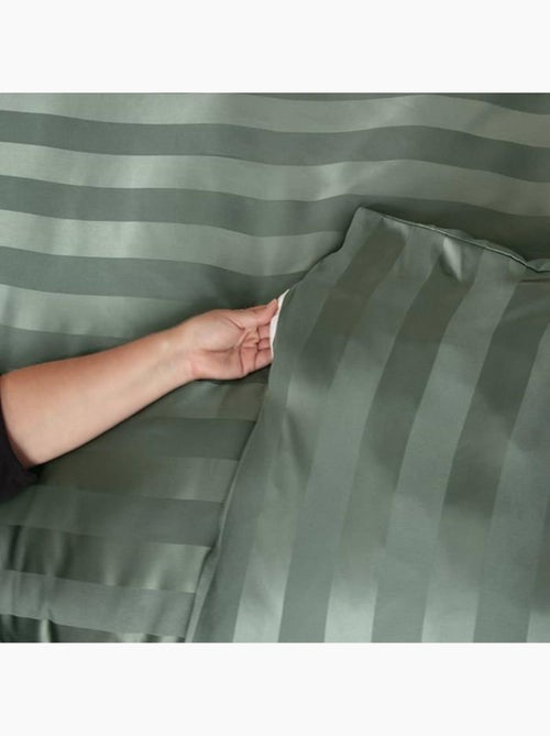 Set di biancheria da letto 3 pezzi in raso a righe sottili, copertina + federe - Kiabi