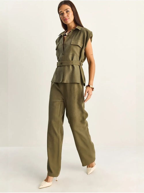Set di blusa senza maniche con cintura e pantaloni a gamba ampia lucci - Kiabi Set di blusa senza maniche con cintura e pantaloni a gamba ampia lucci - Kiabi