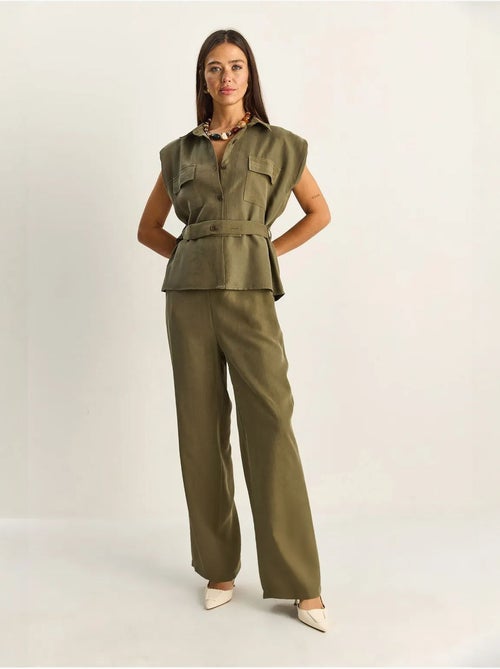 Set di blusa senza maniche con cintura e pantaloni a gamba ampia lucci - Kiabi Set di blusa senza maniche con cintura e pantaloni a gamba ampia lucci - Kiabi