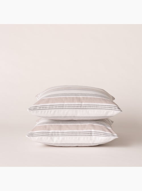 Set di due federe per cuscino a righe multiple, con chiusura a zip - Gamusi. - Kiabi Set di due federe per cuscino a righe multiple, con chiusura a zip - Gamusi. - Kiabi