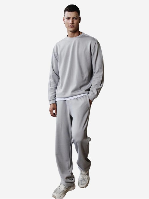 Set di felpa oversize e pantaloni da uomo tommy - Kiabi Set di felpa oversize e pantaloni da uomo tommy - Kiabi