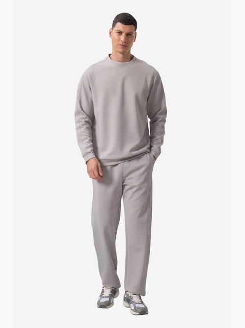 Set di felpa oversize e pantaloni da uomo tommy - Kiabi Set di felpa oversize e pantaloni da uomo tommy - Kiabi