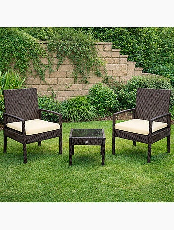 Set di mobili da giardino con poltrone in rattan e tavolo aktive