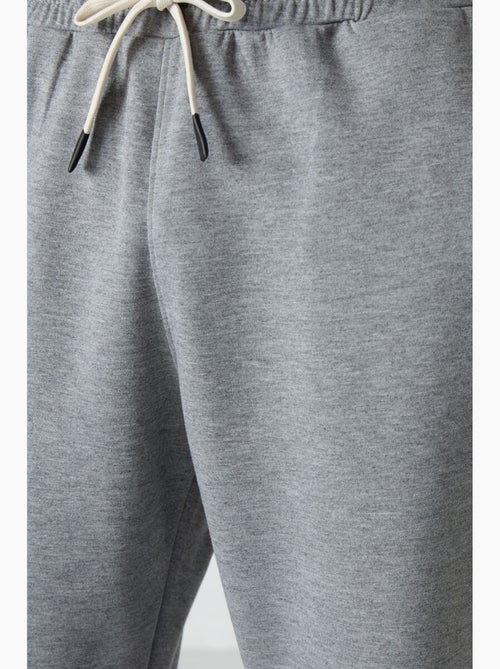 Set di t-shirt oversize e pantaloni da uomo tommy - Kiabi Set di t-shirt oversize e pantaloni da uomo tommy - Kiabi