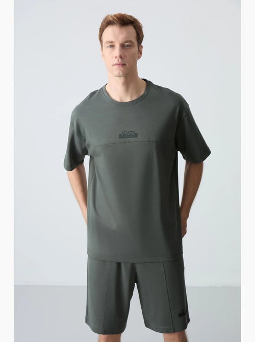 Set di t-shirt oversize e shorts da uomo tommy - Kiabi Set di t-shirt oversize e shorts da uomo tommy - Kiabi