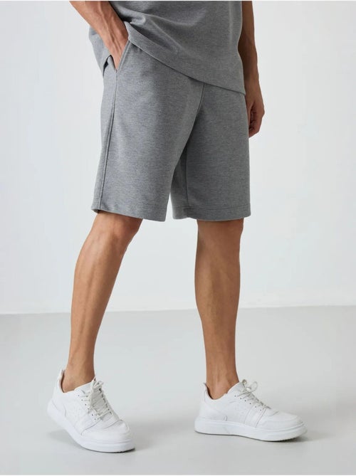 Set di t-shirt oversize e shorts tommy - Kiabi Set di t-shirt oversize e shorts tommy - Kiabi