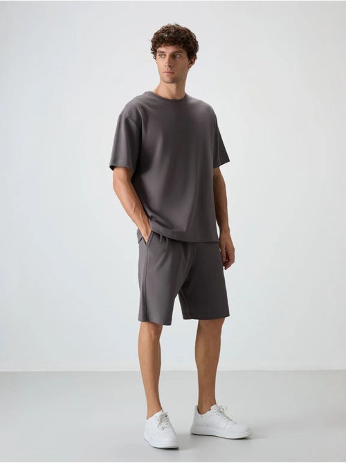 Set di t-shirt oversize e shorts tommy - Kiabi Set di t-shirt oversize e shorts tommy - Kiabi