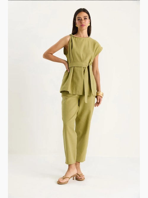 Set due pezzi blusa-pantaloni lucci - Kiabi Set due pezzi blusa-pantaloni lucci - Kiabi