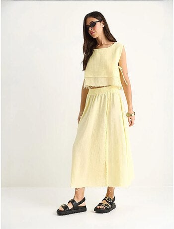 Set due pezzi con blusa e gonna testurizzate in mussola