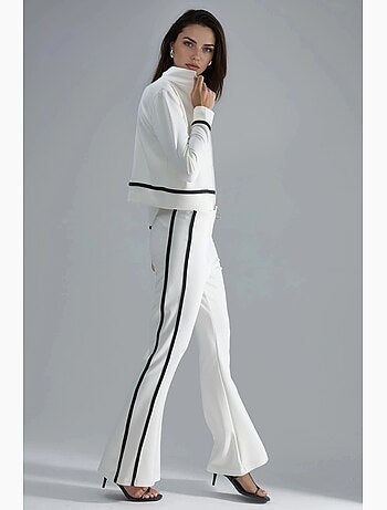 Set due pezzi con felpa con zip e pantaloni a zampa modal touch hiccup