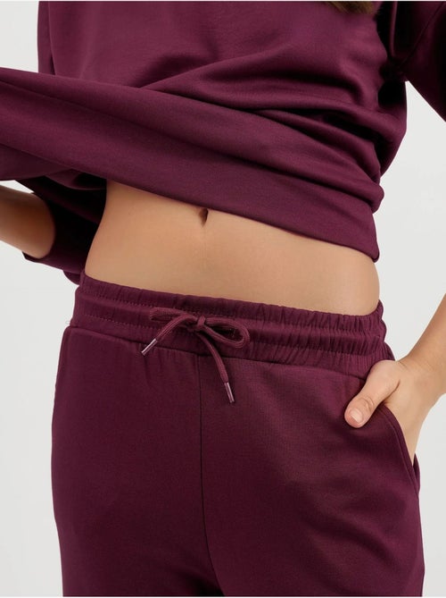 Set due pezzi con felpa girocollo modal touch e pantaloni a gamba ampia hiccup - Kiabi Set due pezzi con felpa girocollo modal touch e pantaloni a gamba ampia hiccup - Kiabi