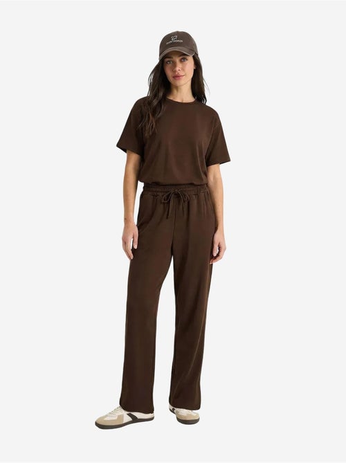 Set due pezzi con t-shirt girocollo e pantaloni lucci - Kiabi Set due pezzi con t-shirt girocollo e pantaloni lucci - Kiabi