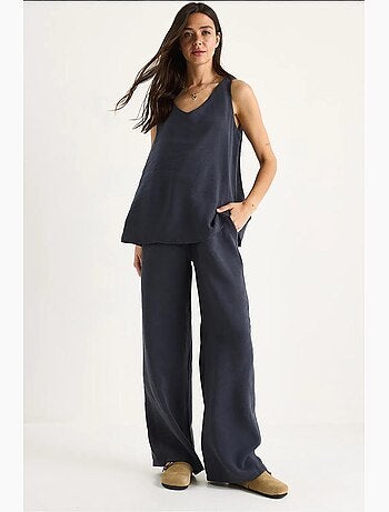 Set due pezzi in cotone con blusa scollo a v e pantaloni lucci