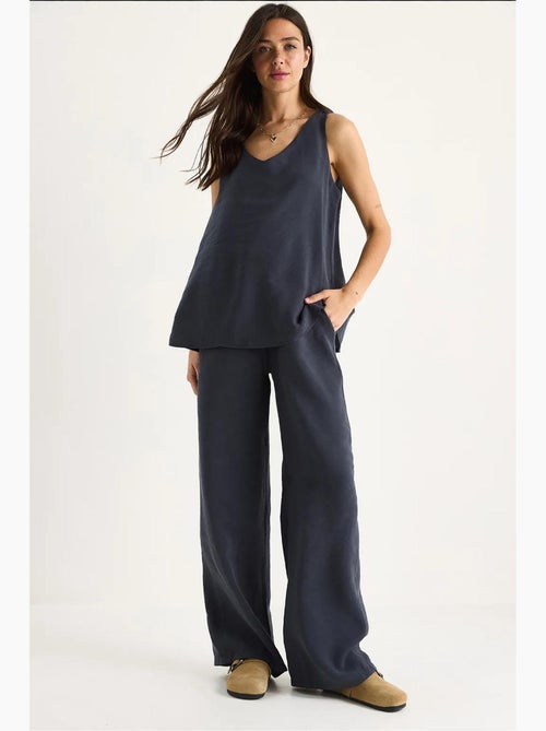 Set due pezzi in cotone con blusa scollo a v e pantaloni lucci - Kiabi