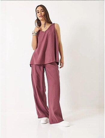 Set due pezzi in cotone con blusa scollo a v e pantaloni lucci