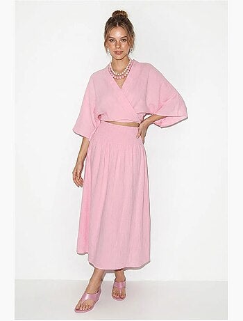 Set due pezzi in cotone con camicetta e gonna midi lucci