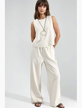 Set due pezzi in lino: blusa senza maniche e pantaloni con tasche hiccup