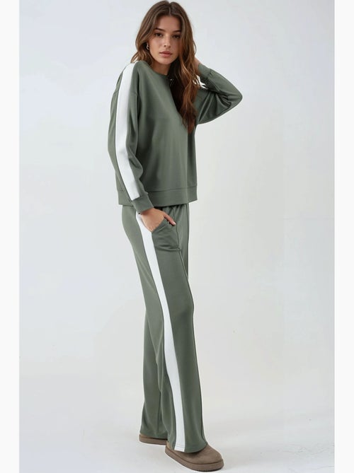 Set felpa e pantaloni regular fit modal touch hiccup - Kiabi Set felpa e pantaloni regular fit modal touch hiccup - Kiabi