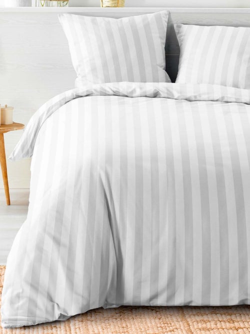 Set letto in microfibra cléo douceur d'intérieur - Kiabi Set letto in microfibra cléo douceur d'intérieur - Kiabi