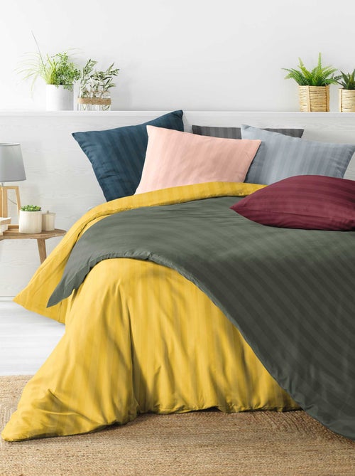 Set letto in microfibra cléo douceur d'intérieur - Kiabi Set letto in microfibra cléo douceur d'intérieur - Kiabi