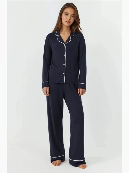 Set pigiama relaxed fit a maniche lunghe con tocco extra morbido e colletto a camicia hiccup - Kiabi Set pigiama relaxed fit a maniche lunghe con tocco extra morbido e colletto a camicia hiccup - Kiabi