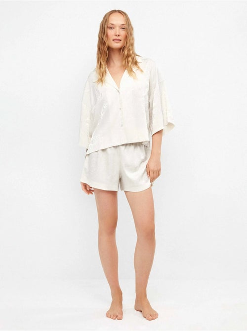Set pigiama short e camicia in tessuto jacquard satinato - Kiabi Set pigiama short e camicia in tessuto jacquard satinato - Kiabi