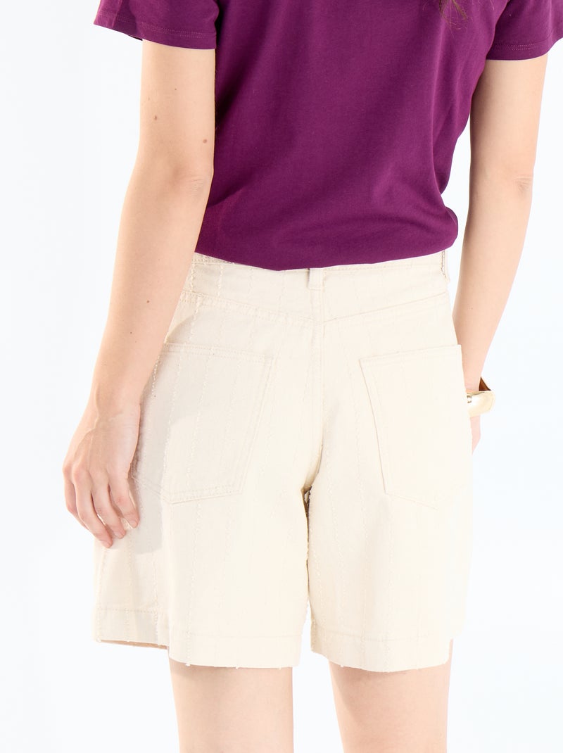 Short a taglio corto con impunture fantasiose Beige - Kiabi