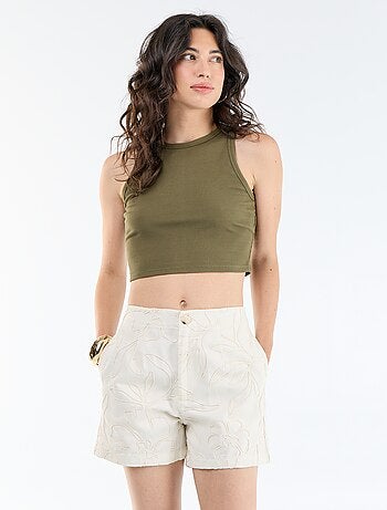 Short a vita normale con ricami