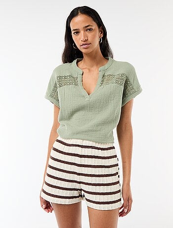 Short all'uncinetto