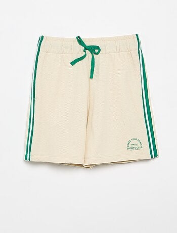 Short ampio con linee a contrasto sui lati