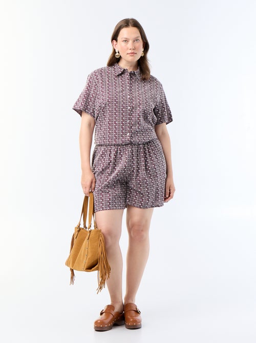 Short ampio con stampe ricamate - Kiabi