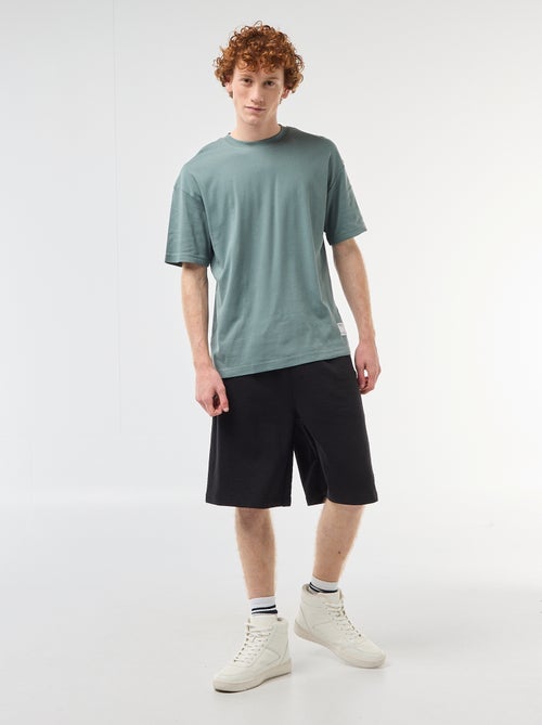Short con patch in cotone tinta unita - Kiabi Short con patch in cotone tinta unita - Kiabi