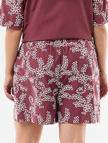 Short con ricami floreali