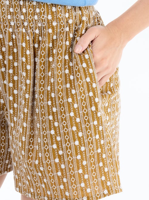Short con ricami in vita elasticizzata - Kiabi