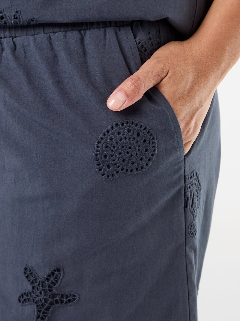 Short in cotone con motivi traforati Blu - Kiabi